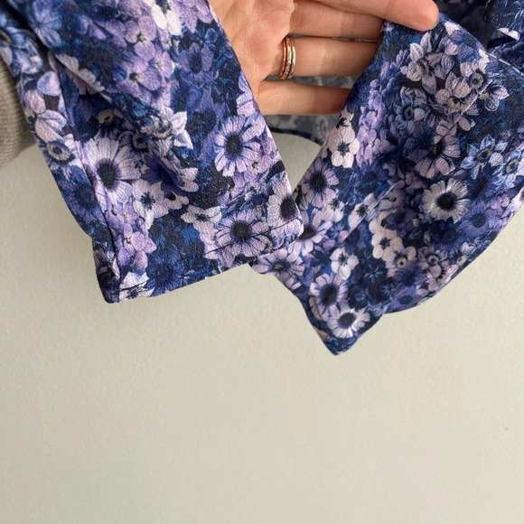 SUNDAY BEST Aritzia Kimberly Blouse Purple Floral Feminine Cropped Tie Size M - Picture 6 of 11
